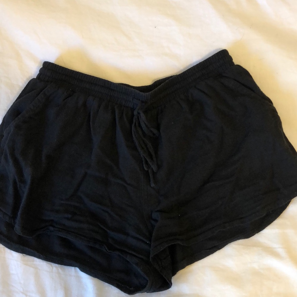 Linen drawstring shorts